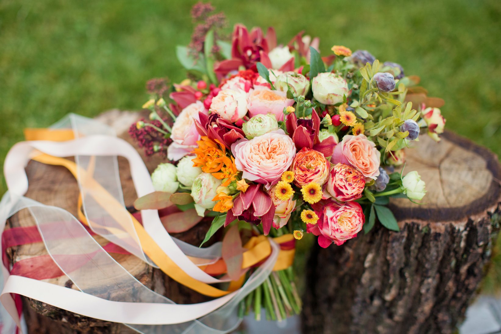 autumn wedding bouquet